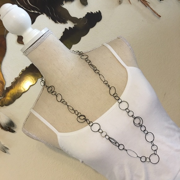 NY&Co dark chrome chain link long necklace - Picture 3 of 7